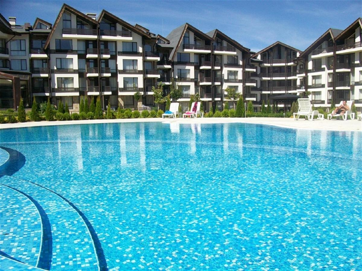 F307 Aspen Golf Apartment